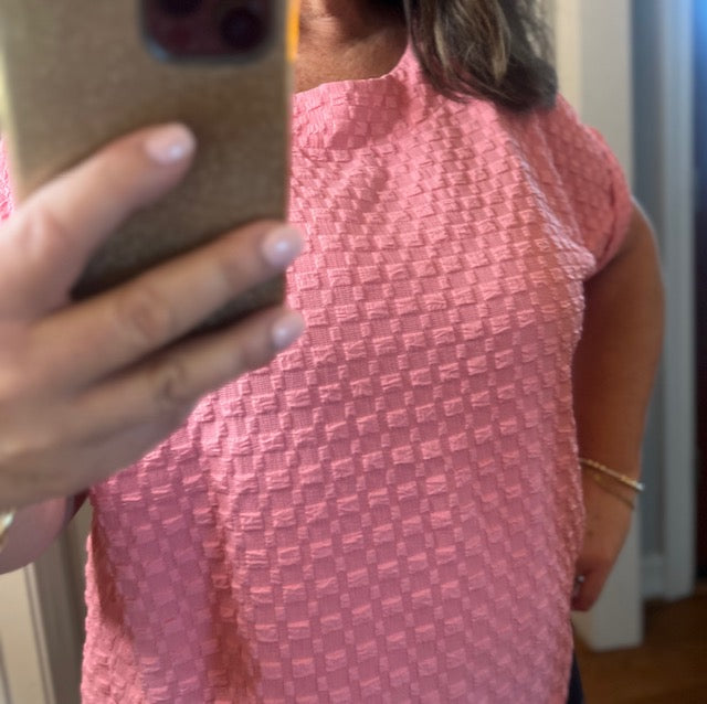 Back Button Textured Top-Coral Pink