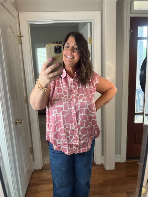Light Mauve Sleeveless Blouse