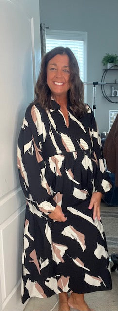Black Chest Smocking Print Midi Dress