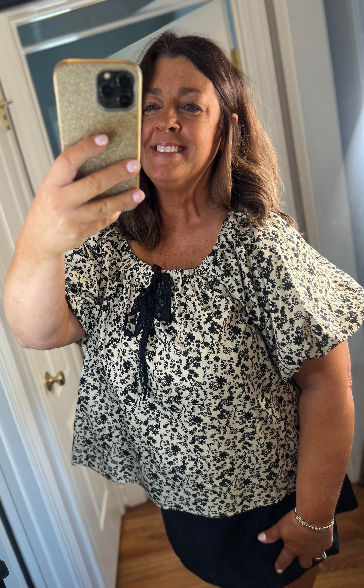 Izzy Black Top
