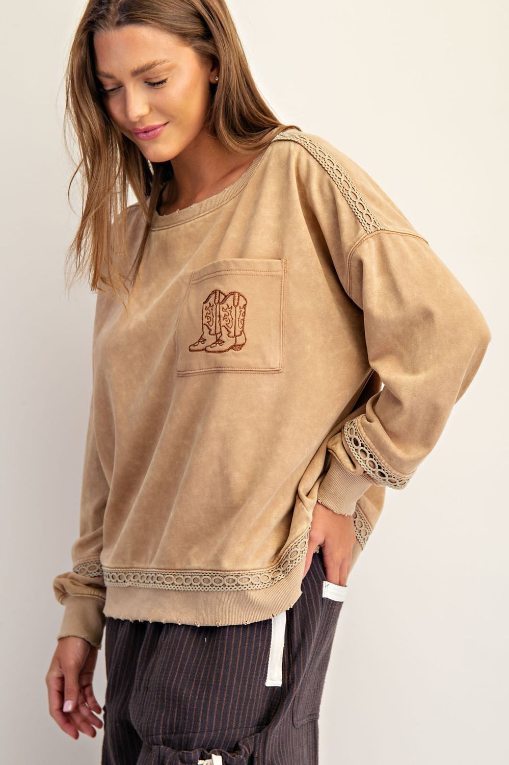 Mineral Washed Boot Motif Long Sleeve Sweatshirt