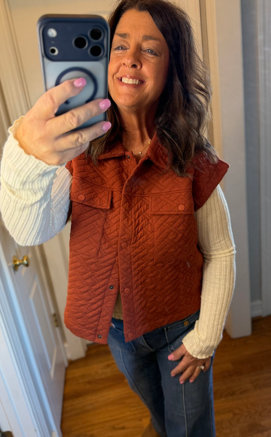 Quilted Front Pocket Vest-Rust