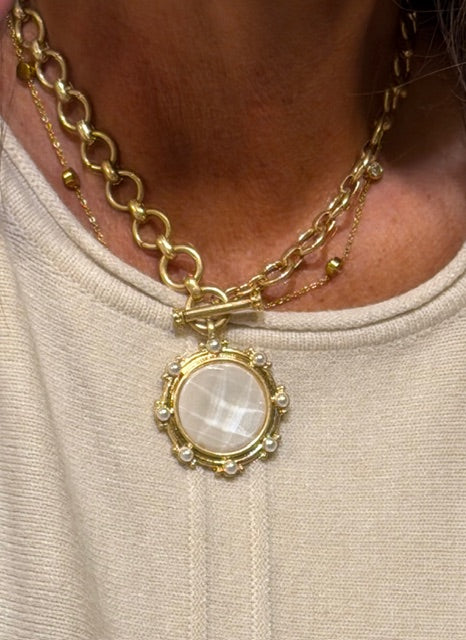 Dome Shape Pearl Necklace