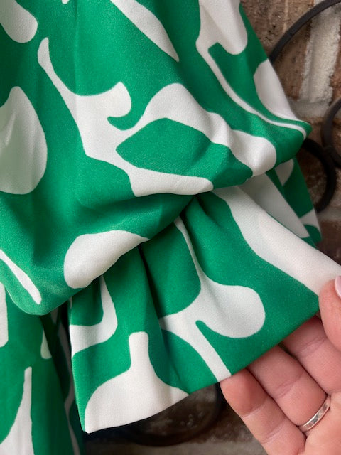 Geometric Print Loose Fit Mini Dress-Green