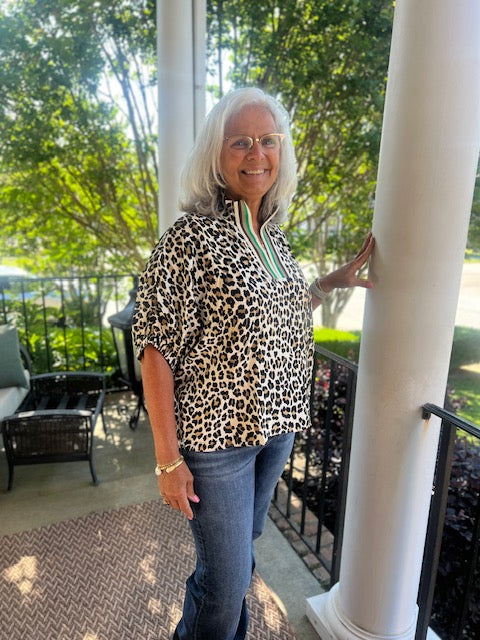 Leopard Print High Neck Pullover Top