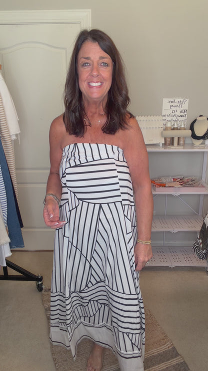 Black/White Printed Strapless Maxi Dress