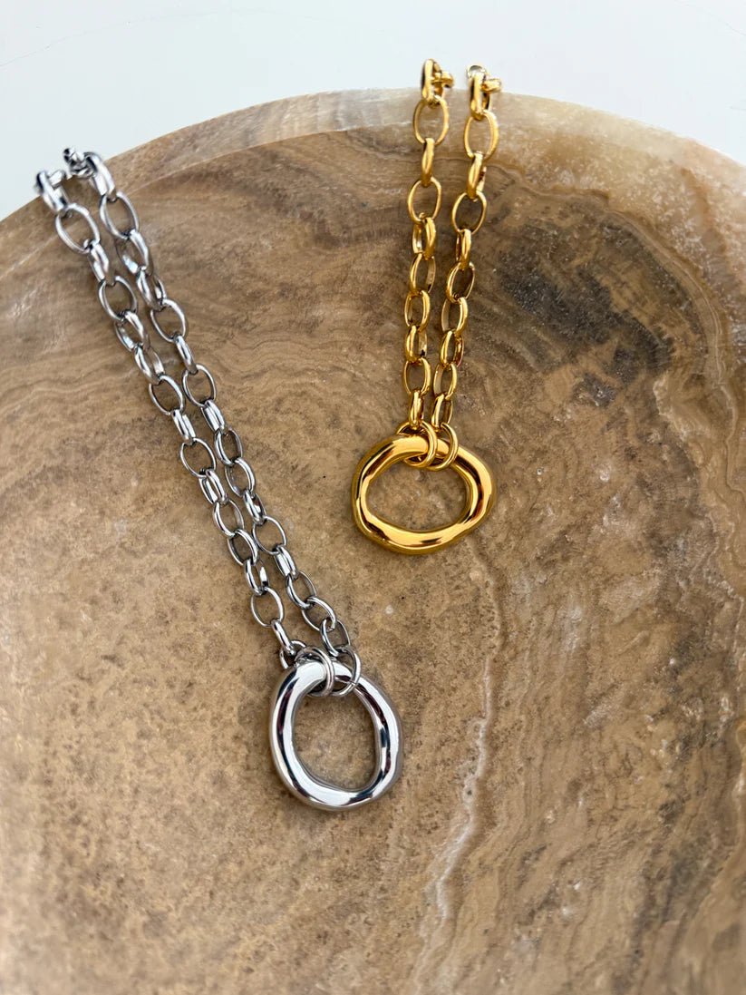 The Scotty Necklace Gold - Simply Pink Boutique